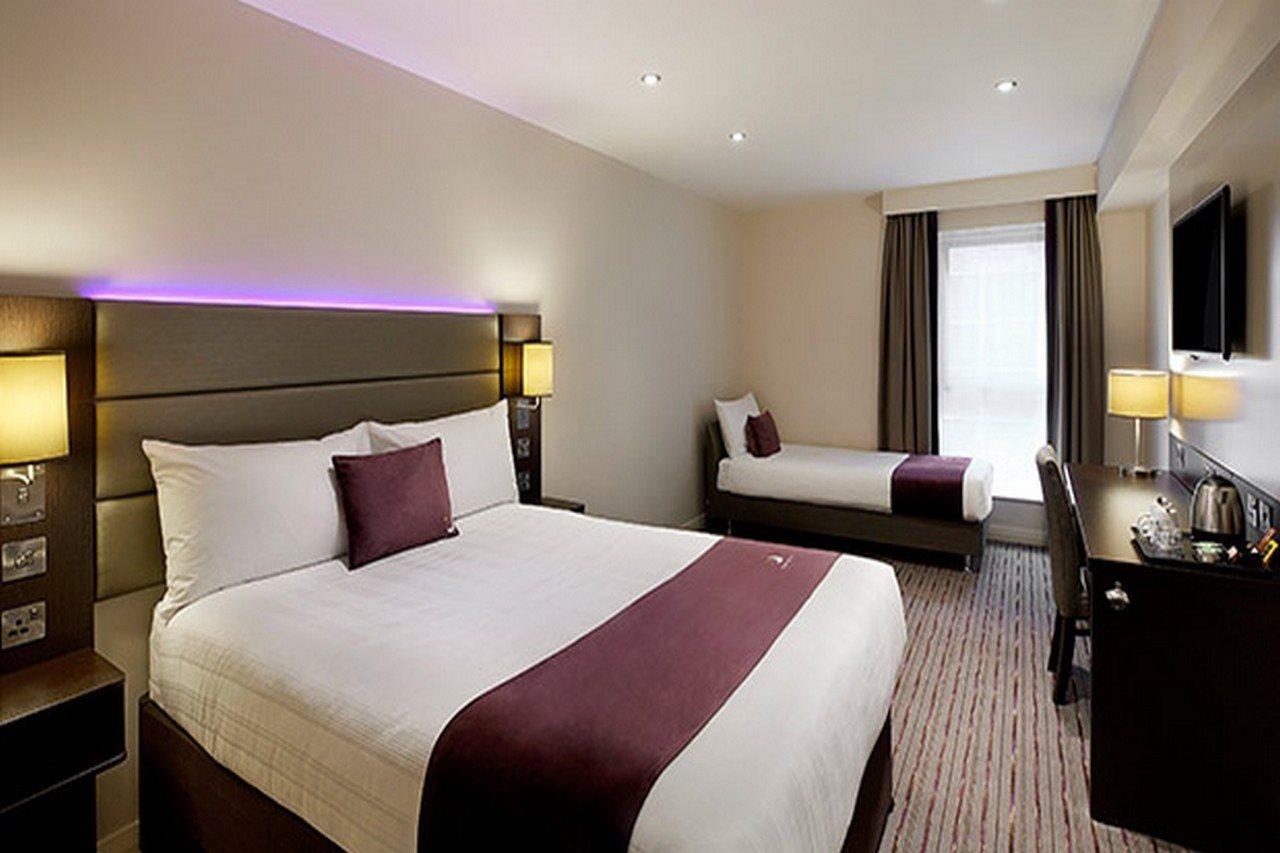 Premier Inn Premier Inn Stockport Central Εξωτερικό φωτογραφία