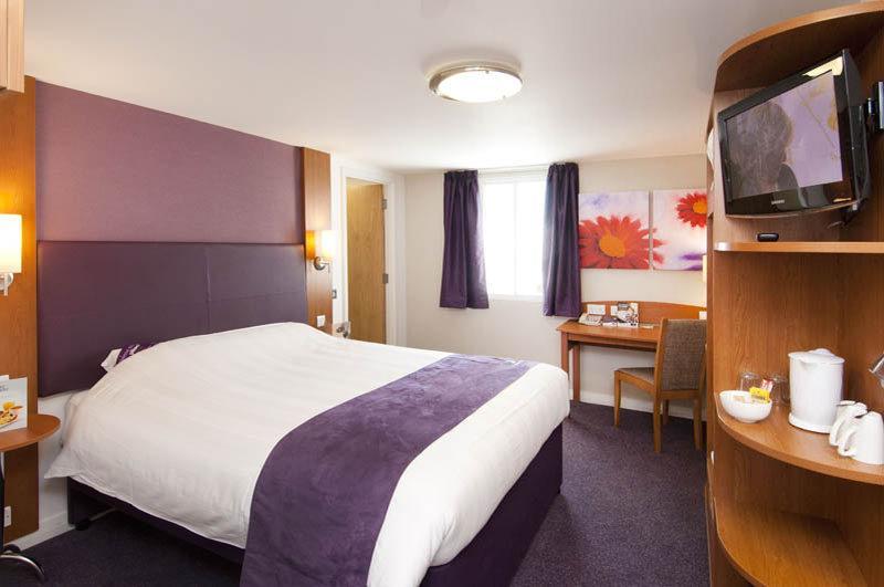 Premier Inn Premier Inn Stockport Central Εξωτερικό φωτογραφία